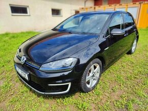 VW e-Golf 85kw ACC Dynaudio DPH