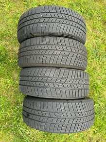 Zimni pneumatiky 215/50R18 Barum Polaris 5