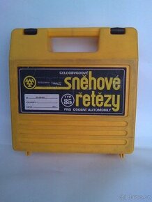 Sněhové řetězy