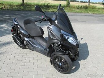 PIAGGIO MP3 300 HPE r.v.2020