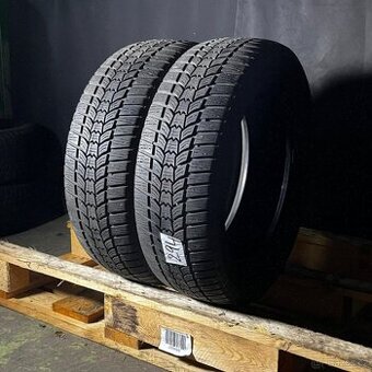 Zimní pneu 205/60 R16 96H Sava 5,5mm