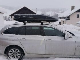 Pronajem střešního boxu BMW  460 l