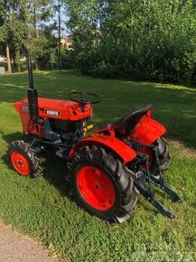 Traktor Kubota B 7001D skoro nový - 1