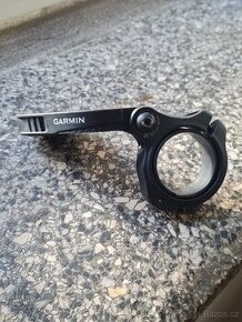 Garmin Předsazený držák pro Edge