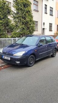 Ford Focus mk1 1.6 2002 Ghia, automatická převodovka