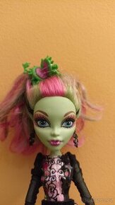 Monster high květinová Venus