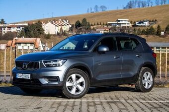 VOLVO XC40 - 1