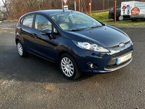 Ford Fiesta 1.2i, r.2009,serviska, STK, naj. 70 500km