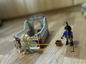 Playmobil stáj s jezdkyní a koňem