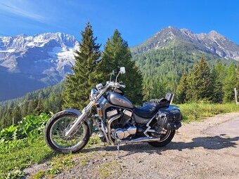 Suzuki vs 1400 Boulevard