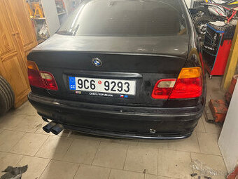 BMW E46 sedan (5dveř) zadní světla před-facelift - 1