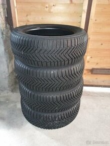 Zimní pneumatiky Laufenn 205/55 R16 94H