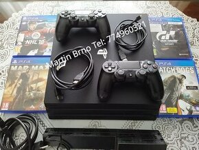 Sony Playstation 4 PRO 1TB + 2 Gamepady - TOP STAV