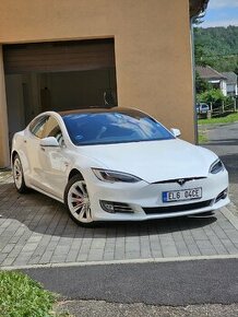 Tesla S Performance 100D Ludicrous 770koni 2.5s--0-100