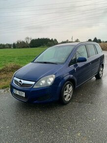 OPEL ZAFIRA B 1,7 CDTI 81 KW 7 MÍST r.v2010 NOVÁ STK+ EMISE