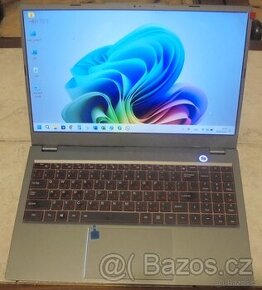 Nový 15,6" i9-10980/ 64GB / 2TB M.2 NVM / 2TB SSD