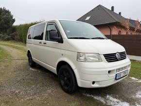 VW Transporter T5 2.5 - 1