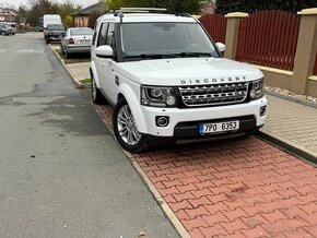 Land Rover Discovery 4 3.0 SDV6 Rok výroby 2017