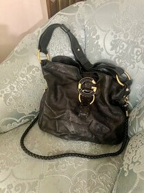 GUCCI G Wave Leather Hobo Bag Black, PC 63.000,-Kč