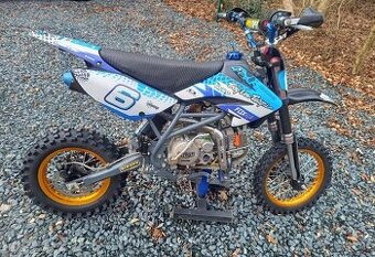 Pitbike Stomp Z3 160R s motorem detroit