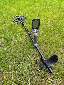 Detektor kovů Minelab Equinox 800