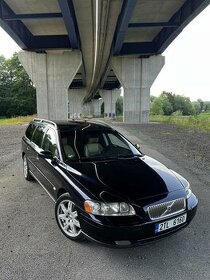 volvo v70 2.4 D5 136kw - 1