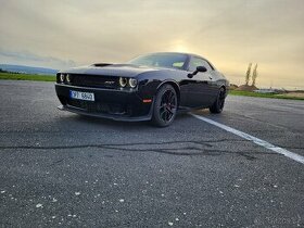 Prodam Dodge Challenger Hellcat