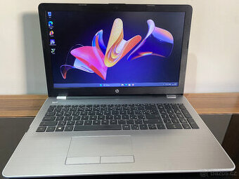 HP 15 - i7 (8.gen), 16gb ddr4, ssd, 4gb graf... - 1