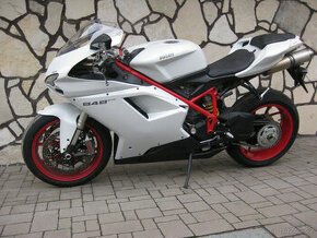 Ducati 848 EVO