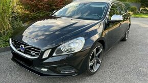 Volvo V60 2.4 D5 151kw R-DESIGN , max výbava , manuál - 1