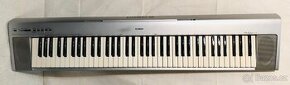 Yamaha PortableGrand NP-30