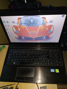 15,6" Herní notebook , Intel i5;2gb grafika