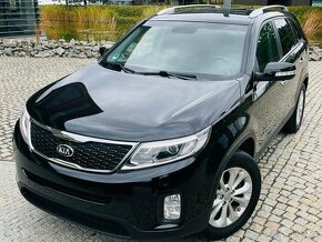 Kia Sorento 2.2CRDi 4x4 AUT KAMERA LED VÝHŘEV TAŽNÉ