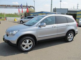 Honda CR-V 2.2 i-CDTi 4x4 ČR 1.maj