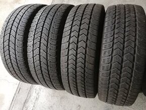 205/65 r16C zimní pneumatiky na dodávku Semperit 6-6,5mm