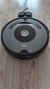 iRobot Roomba 676