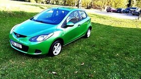 mazda 2 1.4 benzin r.rv.  2011  Nadherny stav