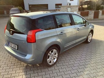 Peugeot 5008 7místné r.v.2011 - 1.majitel