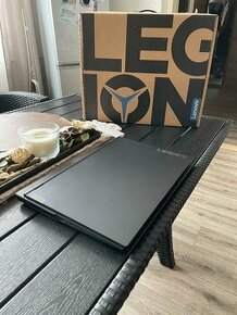 Herní notebook Lenovo Legion