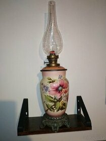 Petrolejová lampa porcelán stará