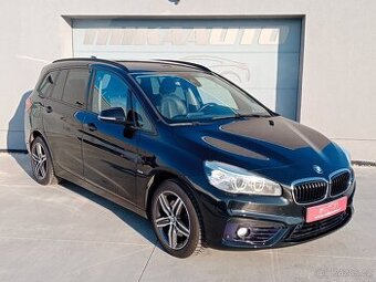 BMW 218d ACTIVE TOURER 7MÍST SPORT 8AT