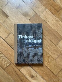 Zinkoví chlapci — Světlana Alexijevičová