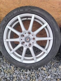 Prodám ALU kola R 17  120x5 s pneu Goodyear