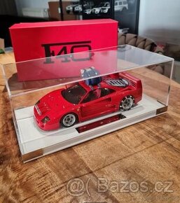 1:18 Ferrari F40 1993 Snow Drifting