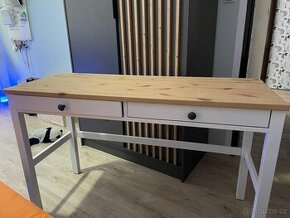 Ikea psací stůl