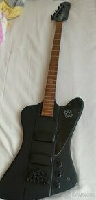 Epiphone Goth Thunderbird IV baskytara - 1