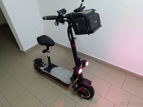 Elektrická koloběžka ecowheel K 100. 3200W.