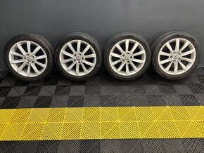 ALU kola Volkswagen 5x112R17 + pneu