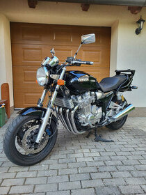 YAMAHA XJR 1300