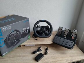 Herní volant Logitech G923 True Force Xbox One - 1